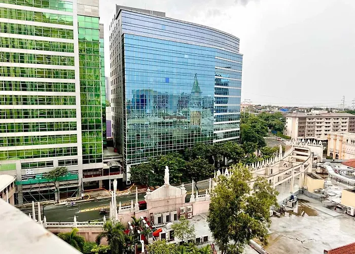 New 2 Bed Rm & 2 Bath Rm Bgc Taguig Mckinley Connect Venice Mall Manila