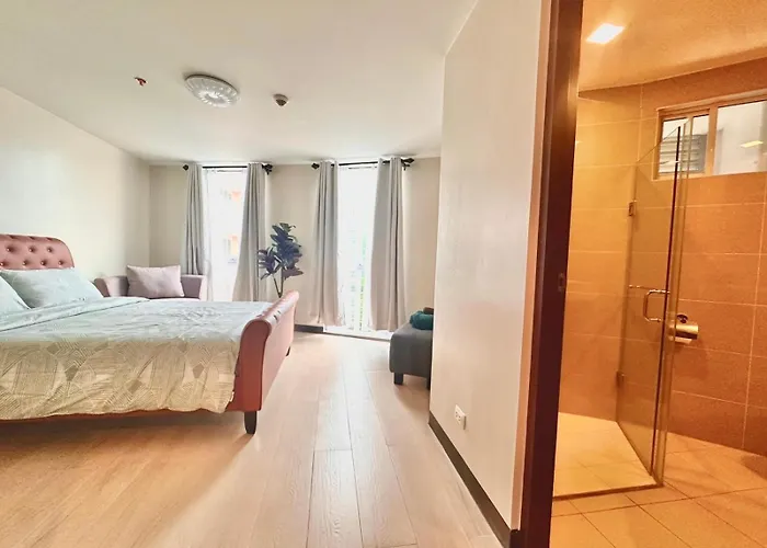 New 2 Bed Rm & 2 Bath Rm Bgc Taguig Mckinley Connect Venice Mall Apartment