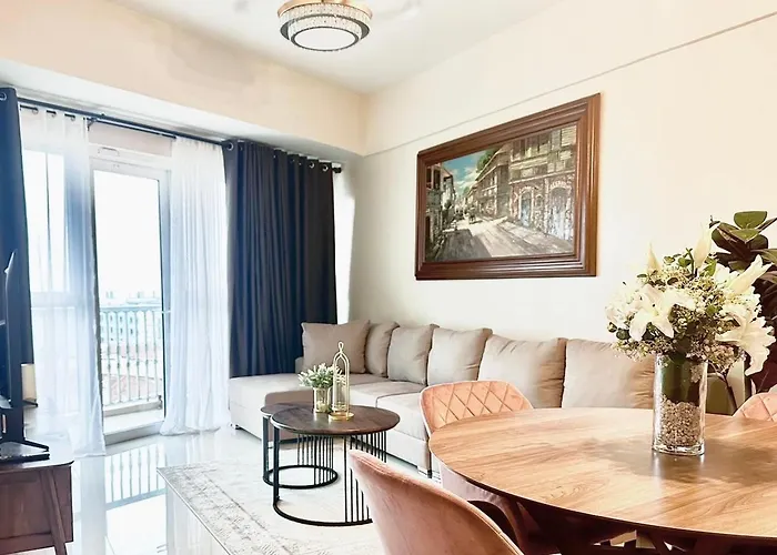 New 2 Bed Rm & 2 Bath Rm Bgc Taguig Mckinley Connect Venice Mall * Manila